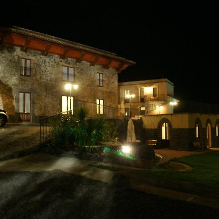 Antico Borgo Petralia Guest House Zafferana Etnea Ngoại thất bức ảnh