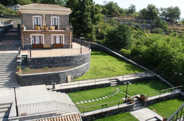 Antico Borgo Petralia Guest House Zafferana Etnea Ngoại thất bức ảnh