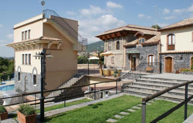 Antico Borgo Petralia Guest House Zafferana Etnea Ngoại thất bức ảnh