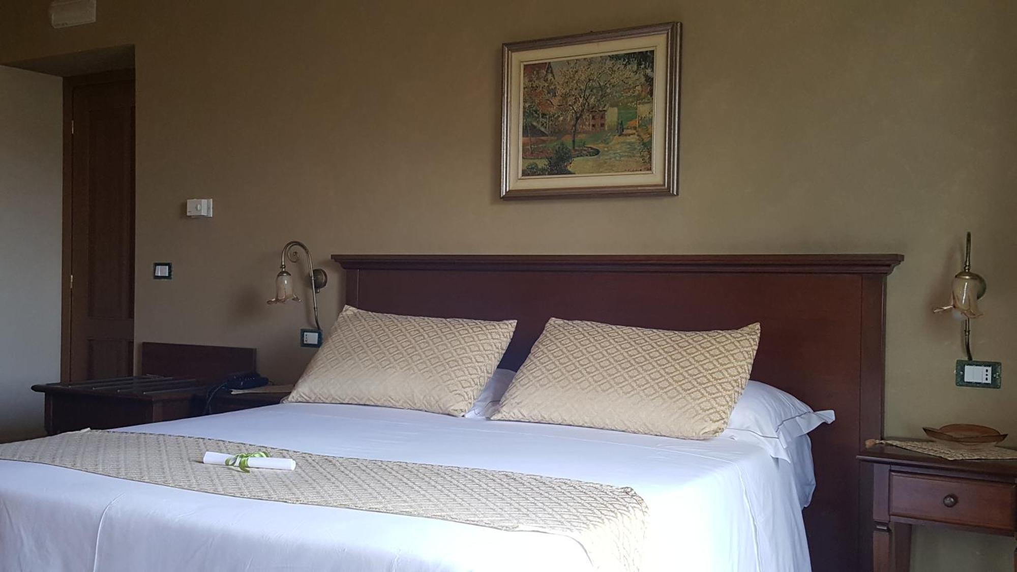 Antico Borgo Petralia Guest House Zafferana Etnea Phòng bức ảnh