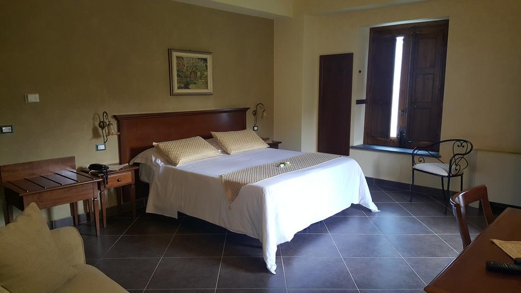 Antico Borgo Petralia Guest House Zafferana Etnea Ngoại thất bức ảnh