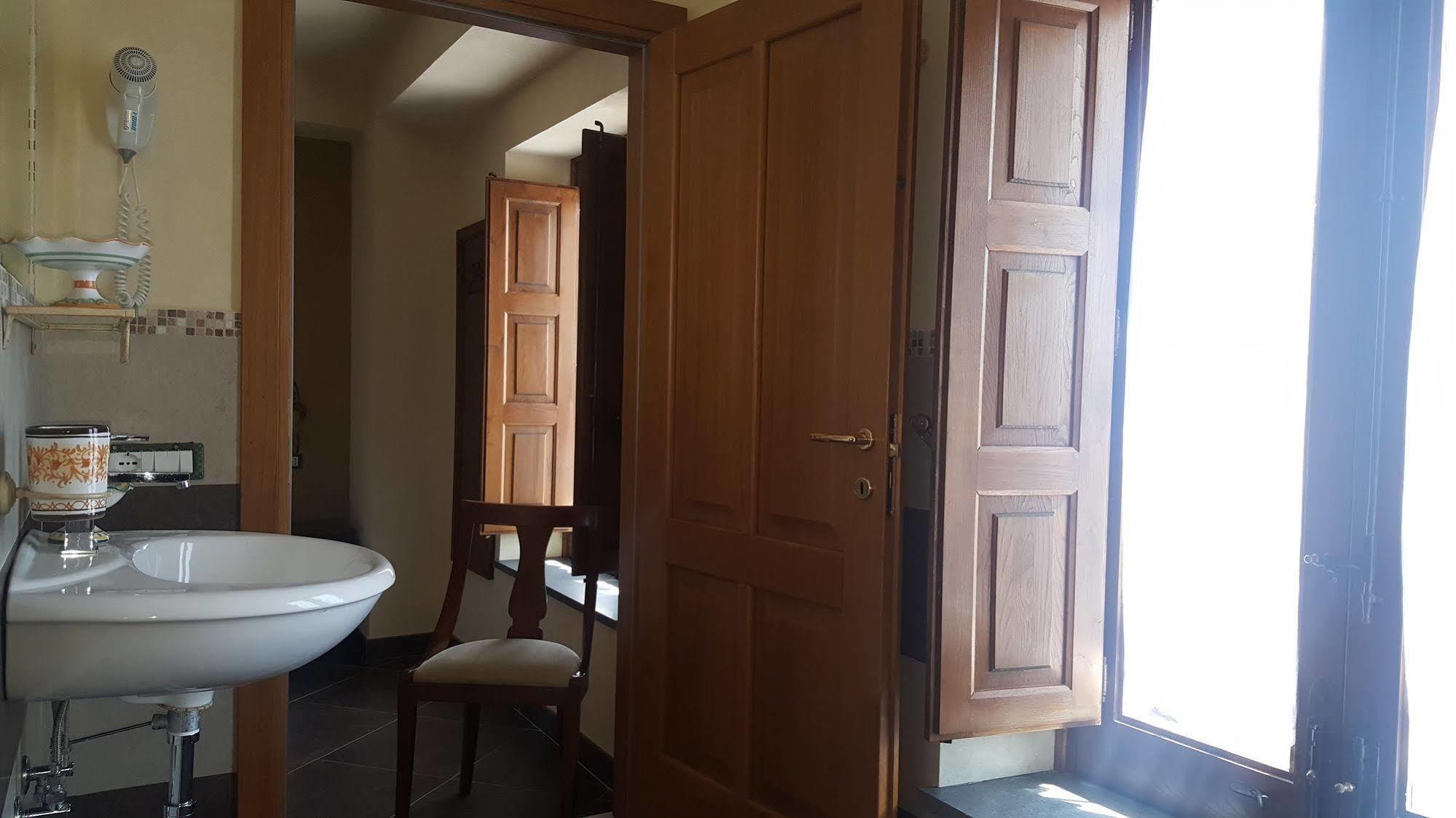 Antico Borgo Petralia Guest House Zafferana Etnea Ngoại thất bức ảnh